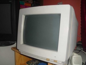 1988-as gyártmányú EGA monitor