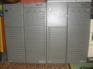 IBM PC-704 4CPU-s szerverek