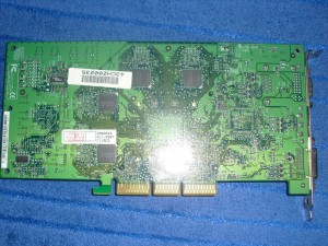 Asus Geforce4 TI4800SE hátulja