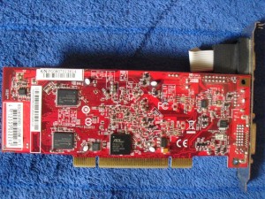 PCI-os Radeon HD2400PRO hátulja