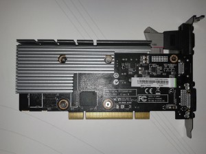 A Hátoldal, és az a bizonyos PCI-ra átfordító chip