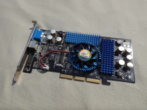 Inno3D GeForce 3 Ti200
