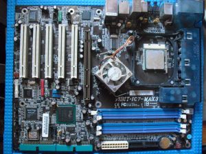 Abit IC7-MAX3