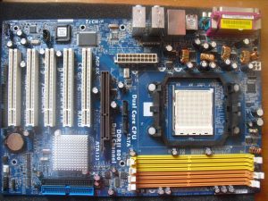 Asrock AM2NF3-VSTA