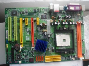 Epox EP-8NPA SLI