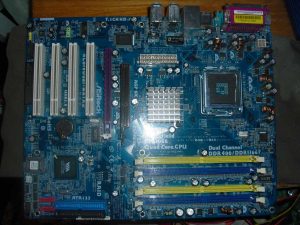 Asrock 4CoreDual-Sata2 Asrock 4CoreDual-Sata2