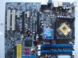 Aopen i975Xa-YDG