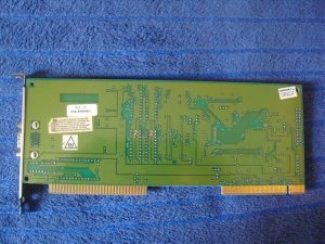 Trident TGUI 9440 hátoldal Trident TGUI 9440 hátoldal