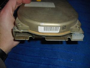 MFM HDD csatalkozó