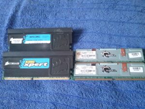 Corsair XMS Xtreme vs G-skill trident fizikai méretek