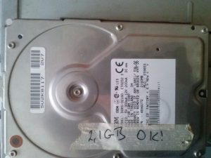 IBM 2,1GB SCSI HDD