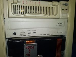 Matshita CD író SCSI csatival