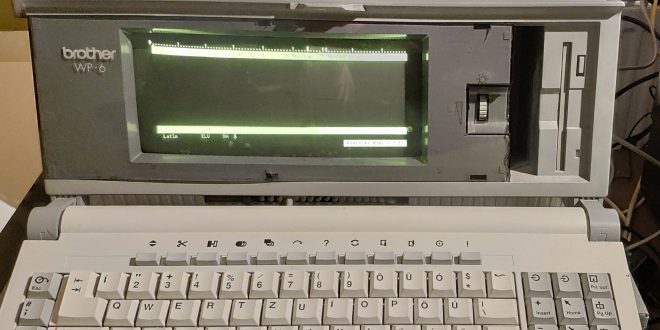 Brother WP-6: bacsis írógépet nyomkod